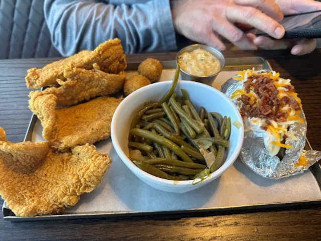 Industry Gastro Lounge Moore