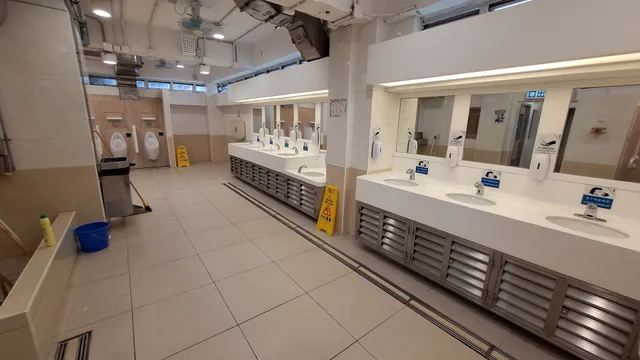 Sai Yee Street Public Toilet