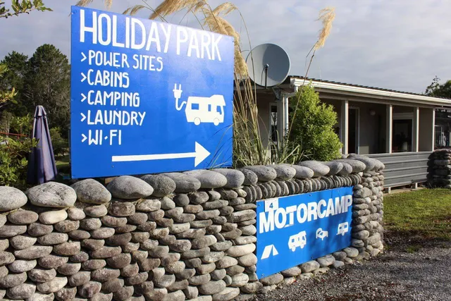 Charleston Motor Camp & Holiday Park