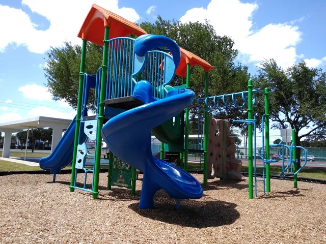 Town of Lantana Recreation Center