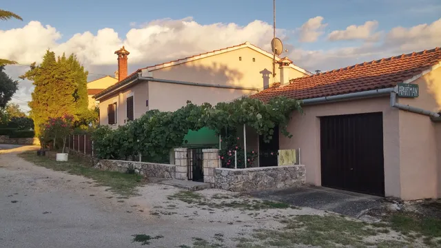 Mon Perin Castrum - Rooms Dado