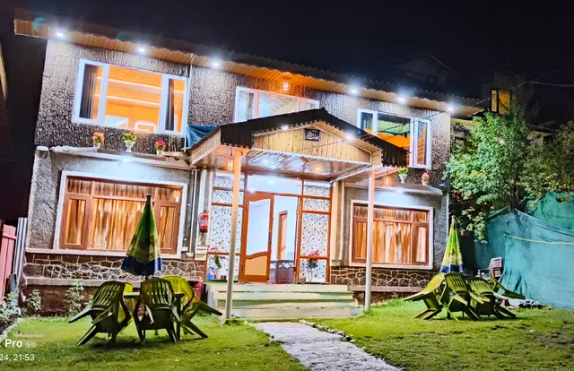 Royal Galaxy Homestay Pahalgam
