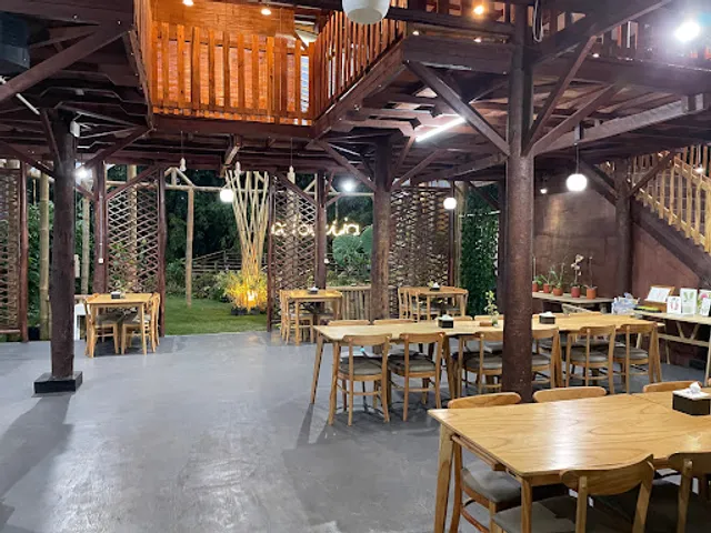 PALAWIJA Warung Keluarga