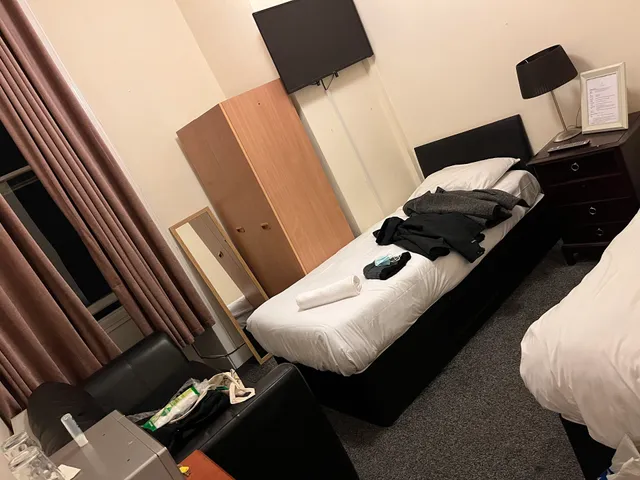 City centre suites Renfrew Street