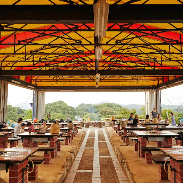 KOBE WEST WINERY＆BBQ