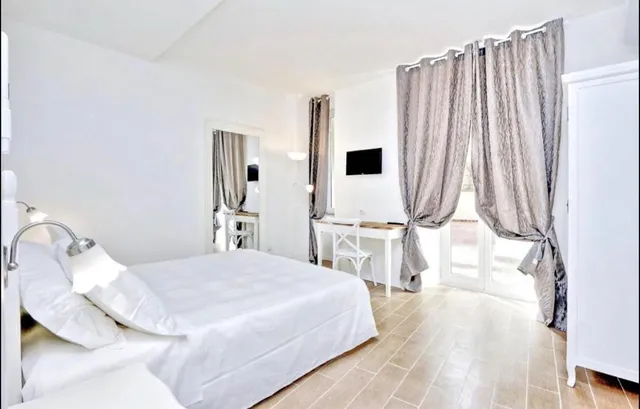 Prime Vatican Suites II