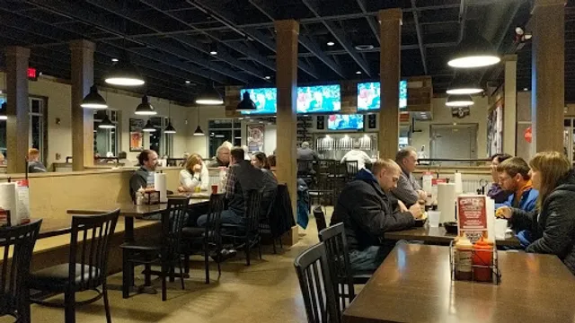 Shigs In Pit BBQ & Brew