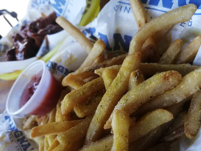 Wingman Wings, Beer & Sports