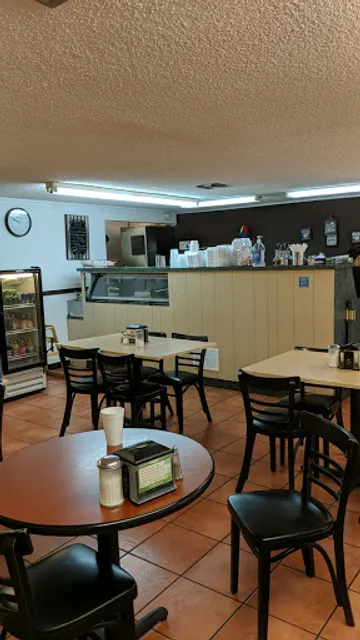 Rincón Latino Restaurant & Café