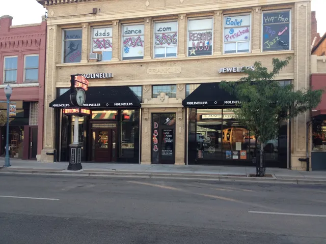 Molinelli's Jewelers