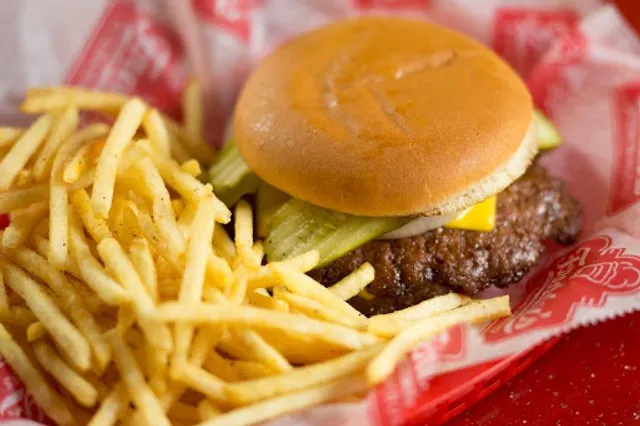 Freddy's Frozen Custard & Steakburgers