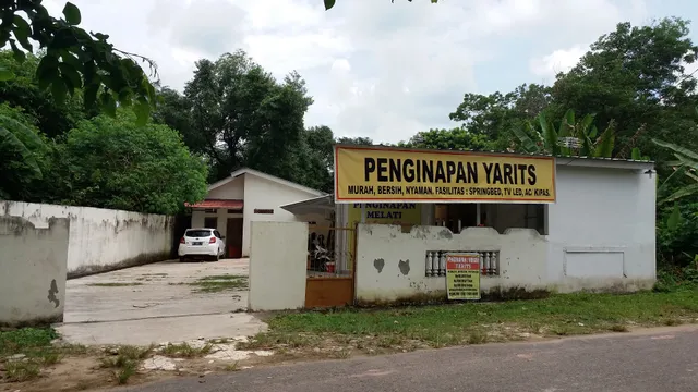 Penginapan Yarits Homestay