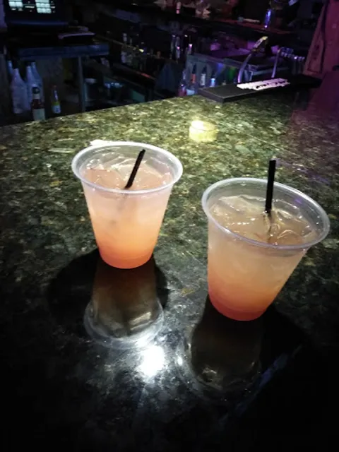 Martini's Restaurant & Lounge