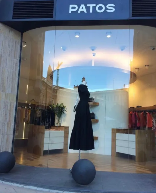 PATOS - Tienda de moda y ropa de marcas exclusivas - Fashion Designer Clothes&Brands Store Valencia