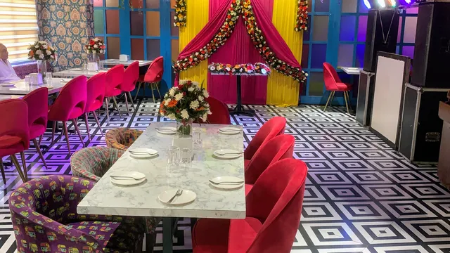 Oye! Punjab Fine Dining Restaurant & Bar
