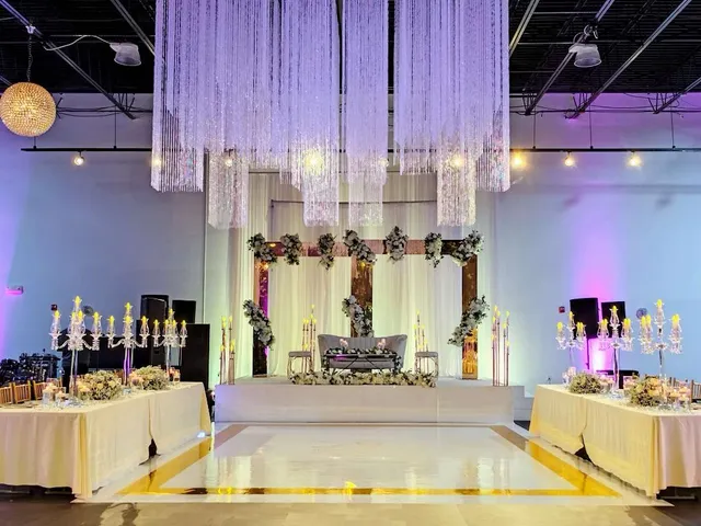 Grand Occasions: Laurel