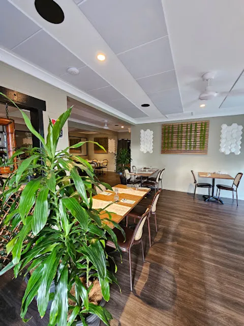 Tom Tom Thai Restaurant