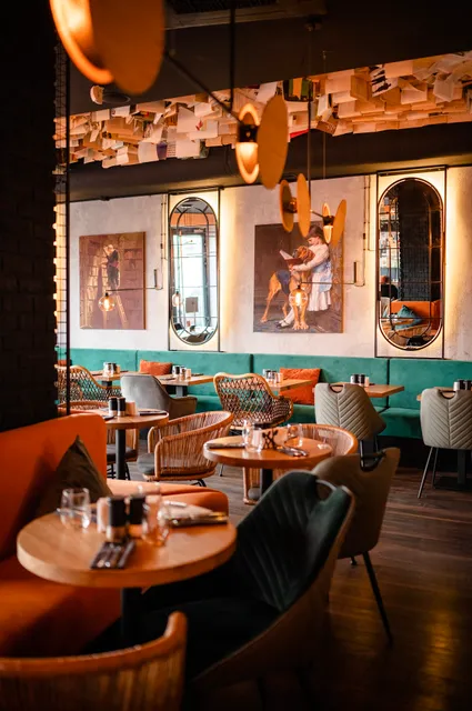 Biblioteka Resto Bar