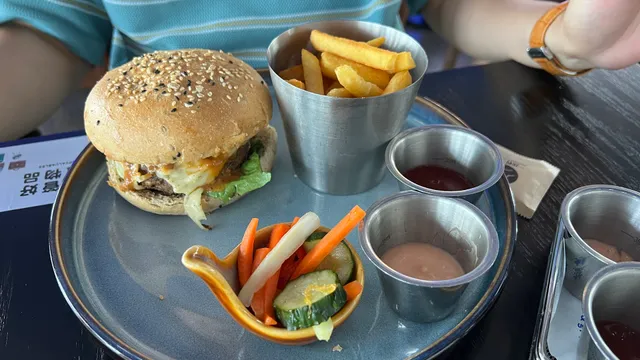 Xian'erchun Fast Food Restaurant