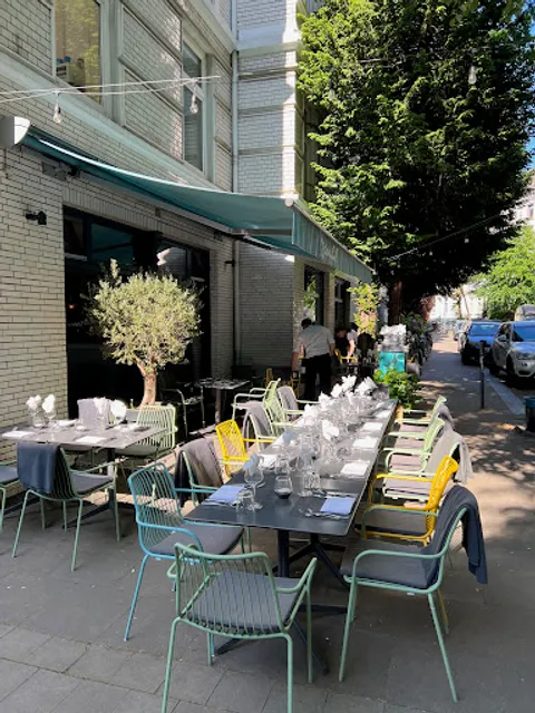 Witwenball Küche & Wein