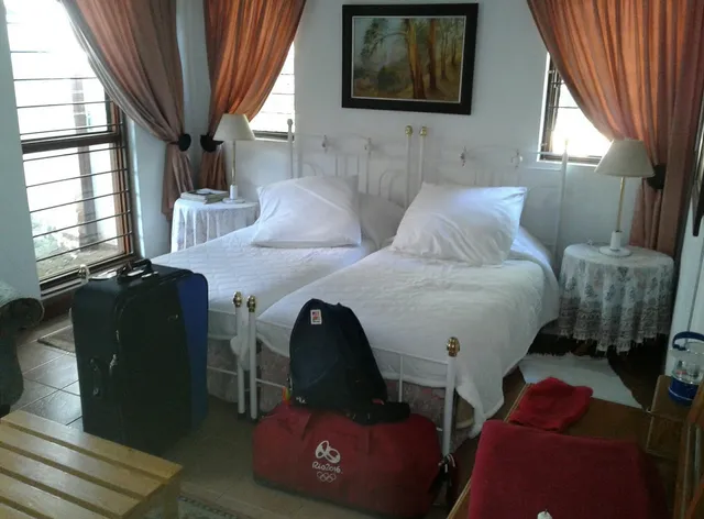 Rosslies Guest House