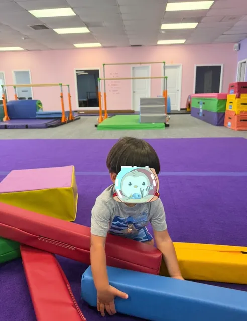 Four Corners Fit 'N Fun