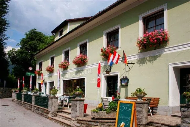 Gasthof-Hotel zur Linde