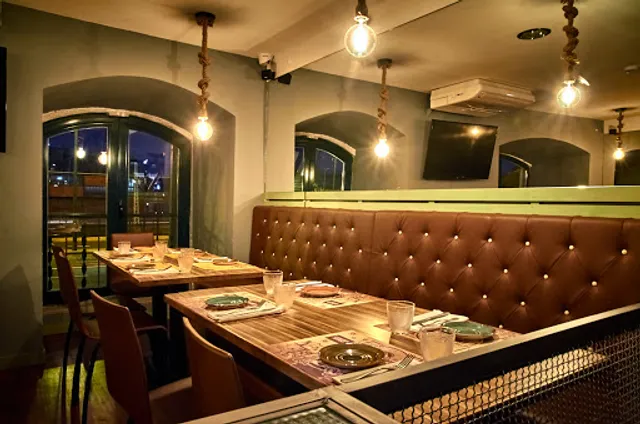 Contrabando Av. 24 de Julho