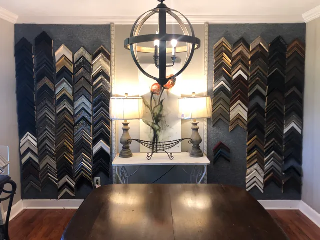 The Middle House Gallery & Framing