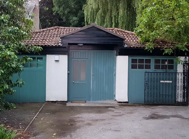 Silverwood Lodge Guest House