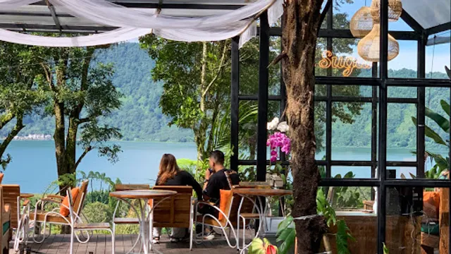 Hot Sugar Cafe at Bedugul Hills