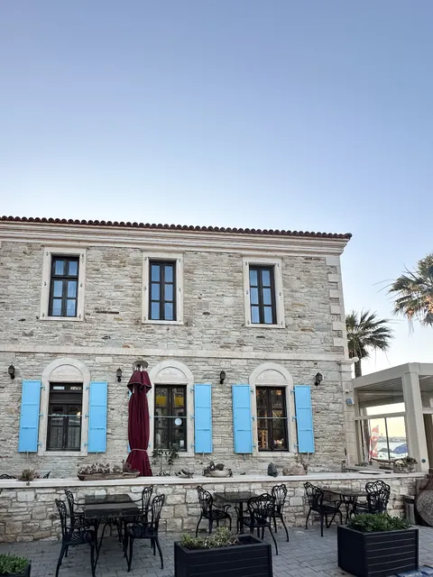 Marina Yeni Foça Hotel