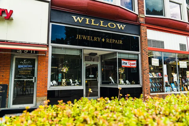 Willow Jewelry and Repair