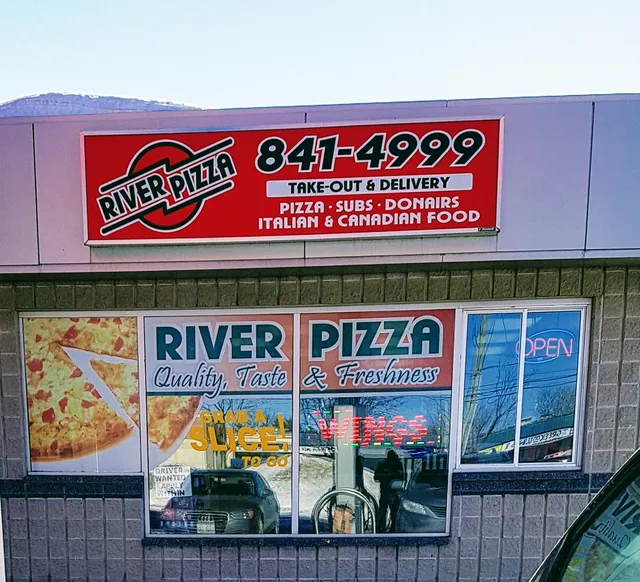 River Pizza
