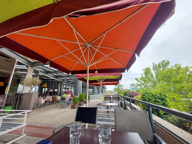 Palmie Bistro Village