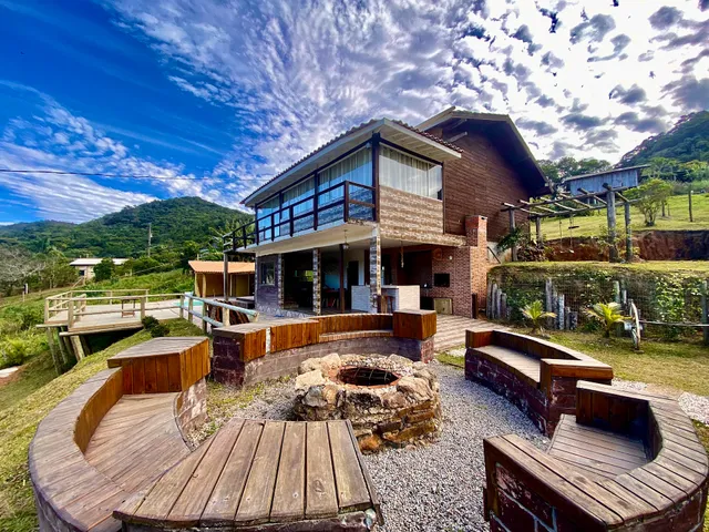 Sítio Segue Reto Toda Vida