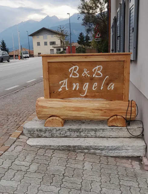 B&B ANGELA Valdinon