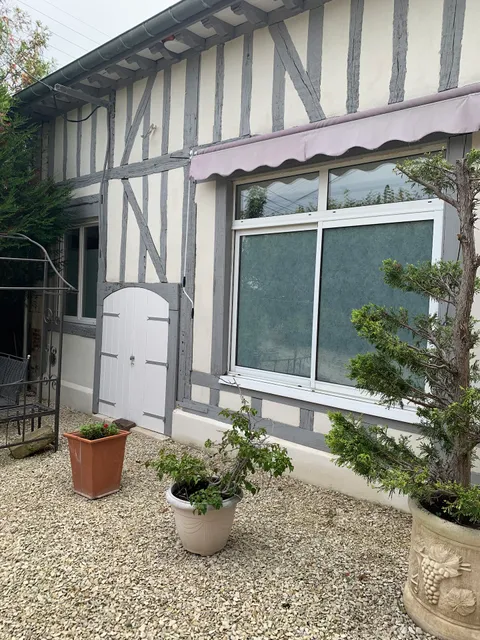 Au Palais des ongles et de la beauté