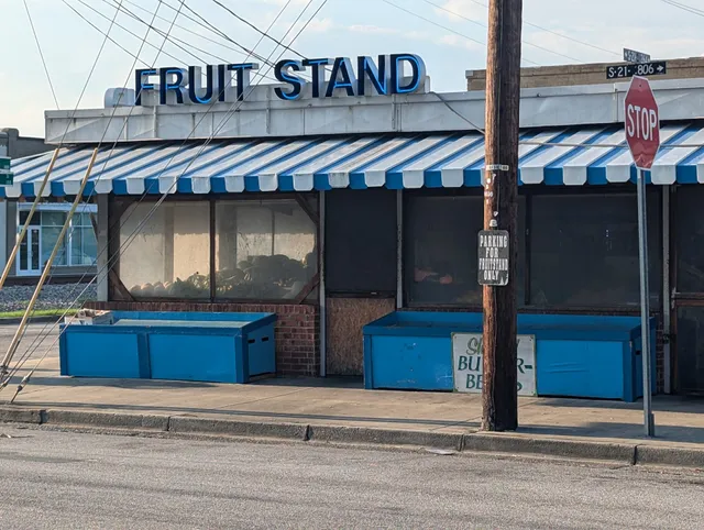 Matthews Fruit Stand