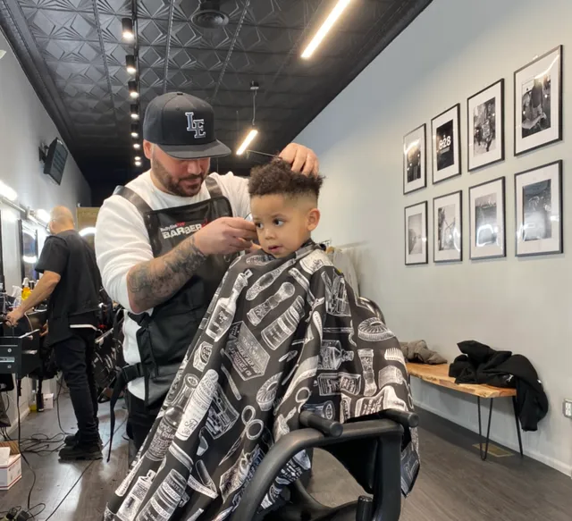 TRUGLORY Barbershop