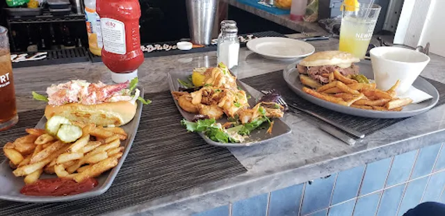 Restaurant At Bonnet Shores