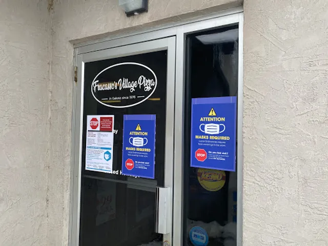 Fracasso's Village Pizza