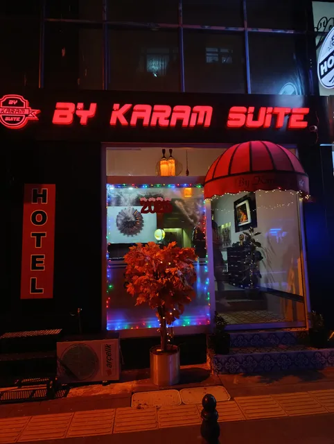 By Karam Otel Pendik