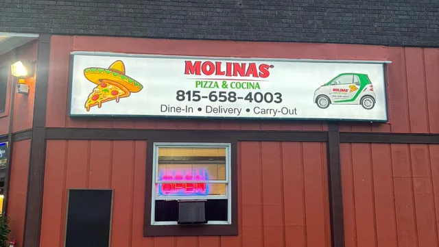 Molina’s Pizza & Cocina