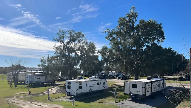 Salt Bayou Kampground