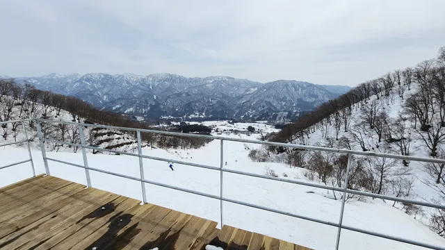 白馬乗鞍温泉スキー場 アルプス第11ペアリフト 降り場