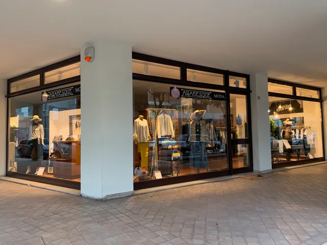 Arabesque Moda donna