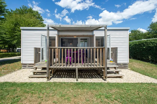 Camping And Leisure La Plaine Tonique