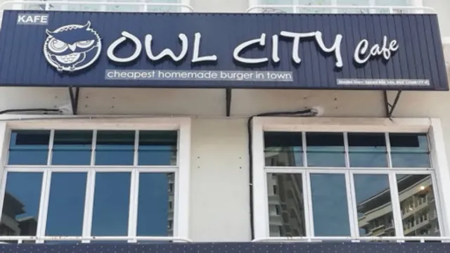 Owl City Cafe