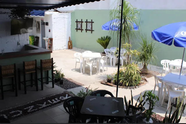 El Búnker cerveza y cochinita